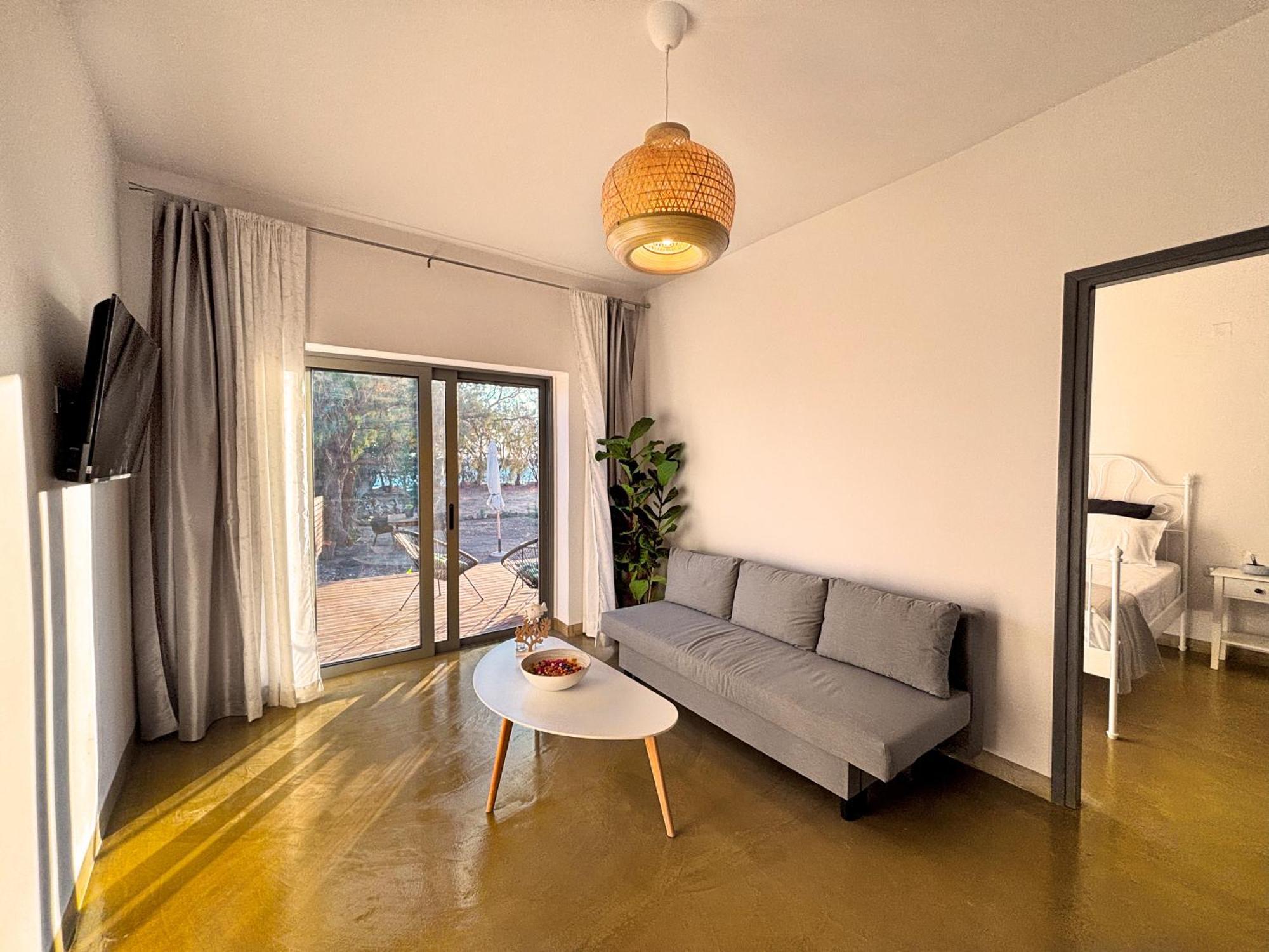 Mekia'S Beach House Livadia  Extérieur photo
